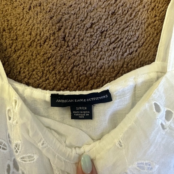 AMERICAN EAGLE BABYDOLL CAMI WHITE EMBROIDERY - Picture 4 of 4
